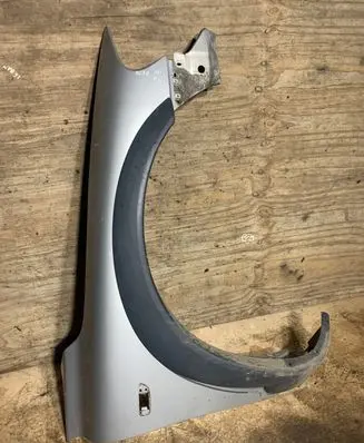 Volvo XC70 Fender