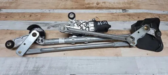 Nissan Altima Front wiper linkage and motor 288003TA2A