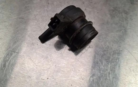 Audi A3 S3 8L Valve vacuum 0280142319 1C0906517C