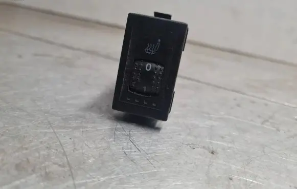 Volkswagen Transporter - Caravelle T4 Seat heating switch 7D0963563