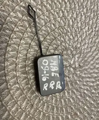 Mercedes-Benz E W212 Rear bumper row hook cap/cover A2128850326