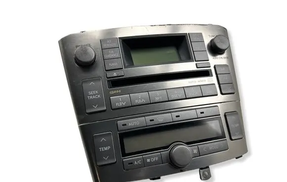 Toyota Avensis T250 Radio/CD/DVD/GPS head unit 8612005120 W58831