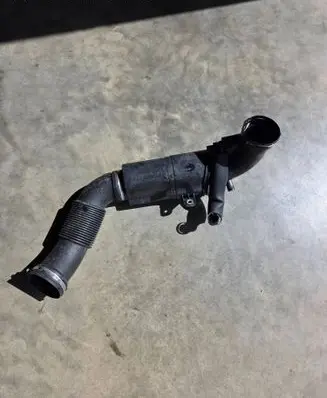 BMW 2 F44 Turbo air intake inlet pipe/hose 7619268