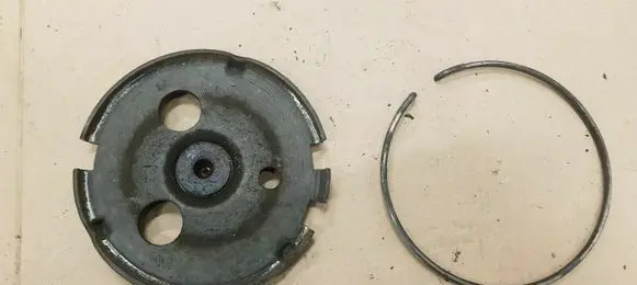 Volkswagen Jetta I Clutch pipe/line 055141124B 055141130D