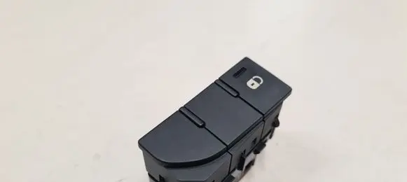 Citroen C5 Central locking switch button 37757Z000 3384730100