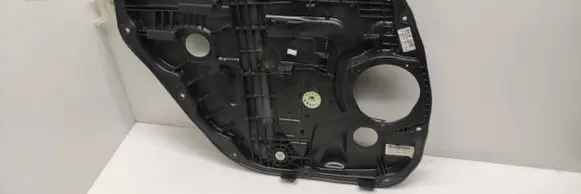 KIA Carens III Rear window lifting mechanism without motor 83470a4000