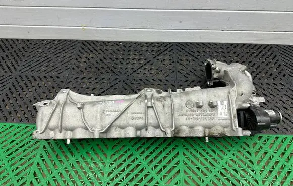 BMW X5 G05 Intake manifold 8598052 24012020