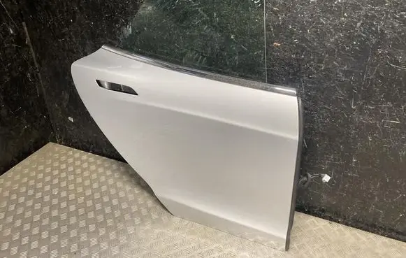 Tesla Model S Rear door 