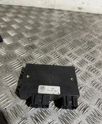 Volkswagen New Beetle Engine control unit/module 1J0959799K