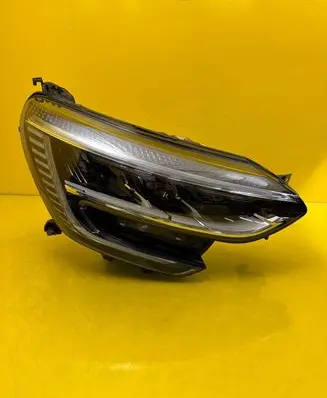 Renault Megane IV Headlight/headlamp 260103821R