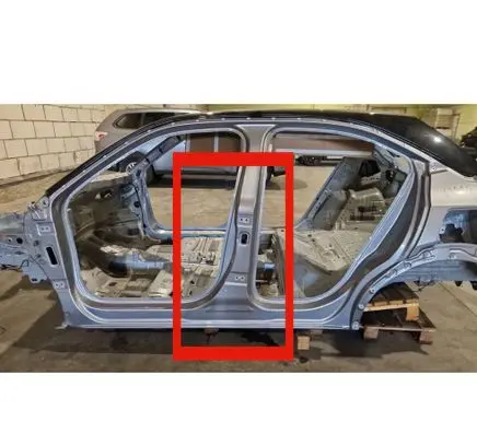 Opel Mokka B Pillar (middle) 