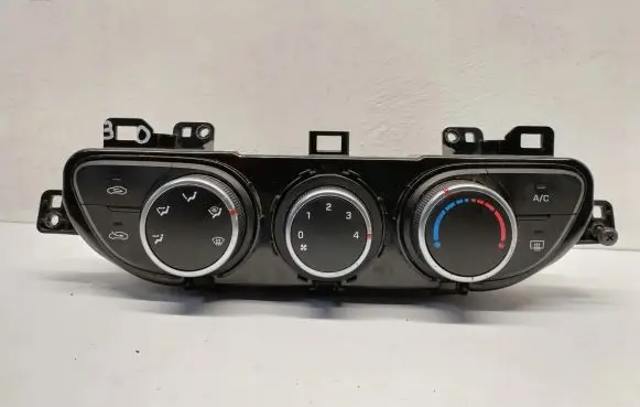 Hyundai i10 Climate control unit 97250B9000