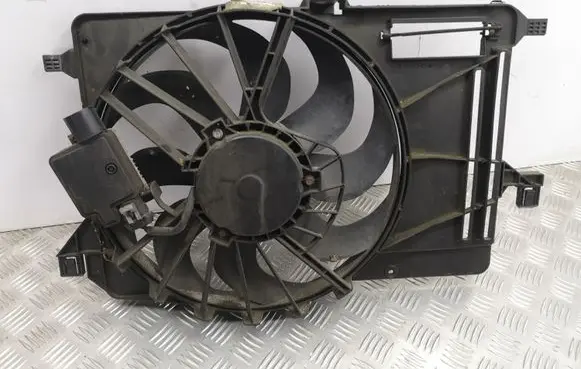 Ford C-MAX II Electric radiator cooling fan