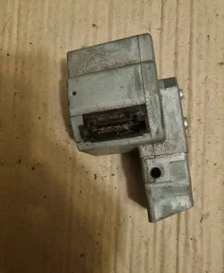 Mercedes-Benz E W124 Sunroof motor/actuator 2080