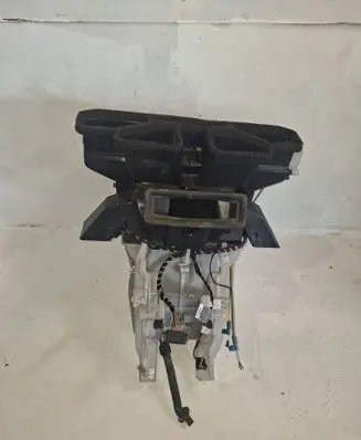 Mercedes-Benz B W245 Interior heater climate box assembly A1698300261