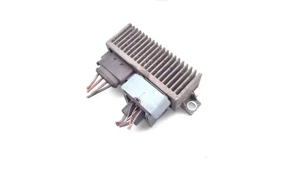 Renault Master III Glow plug pre-heat relay 8200558438