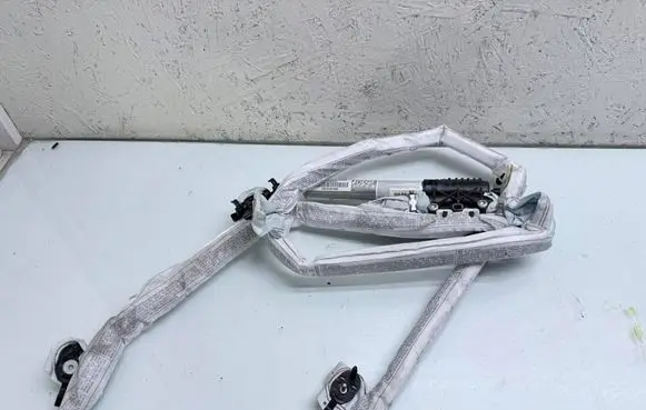 BMW 1 E81 E87 Roof airbag 84707586908C 30355249D
