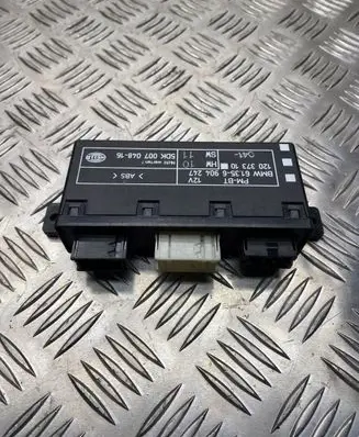 BMW 5 E39 Door control unit/module 61356904247 5DK00704816 12037310