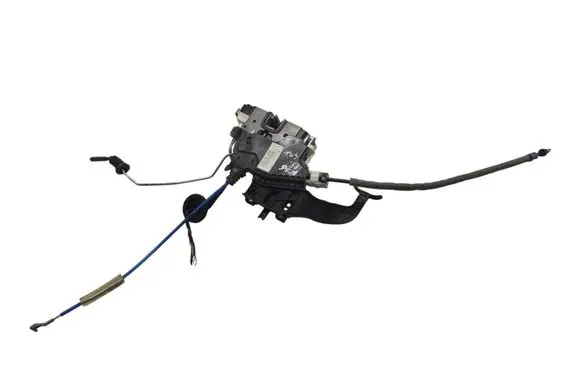 Mercedes-Benz A W176 Front door lock A1667200435
