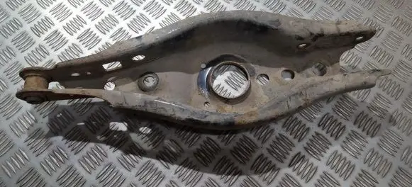 Toyota Auris 150 Rear upper control arm/wishbone