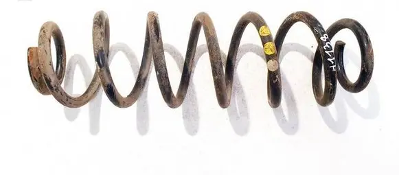 Skoda Octavia Mk2 (1Z) Rear coil spring
