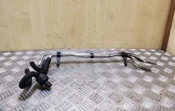 Audi A3 S3 8P Engine coolant pipe/hose 038906081B