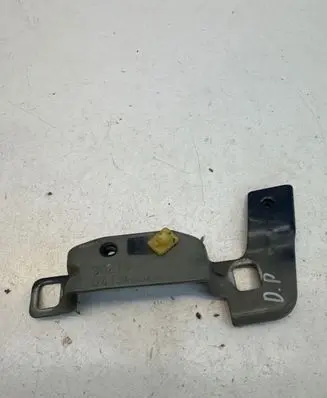 Renault Megane IV Fender mounting bracket 641343578R
