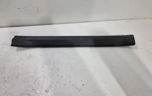 Toyota Yaris Cross Front sill trim cover 67913K0020
