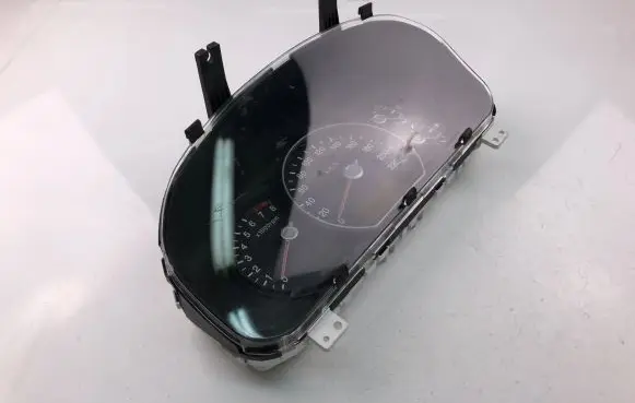 KIA Carens II Speedometer (instrument cluster) 940031D711