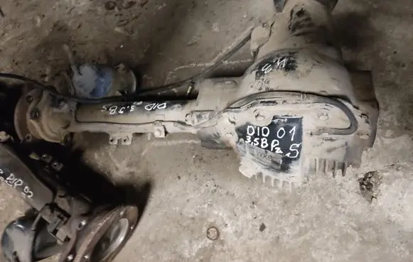 Mitsubishi Pajero Front differential 