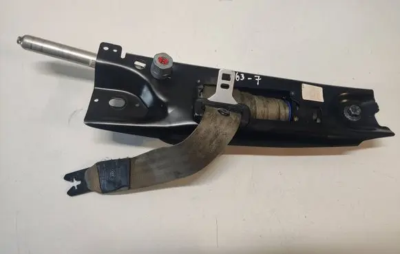 Volvo XC70 Front seatbelt 39865064
