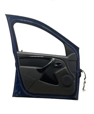 Dacia Duster Front door 