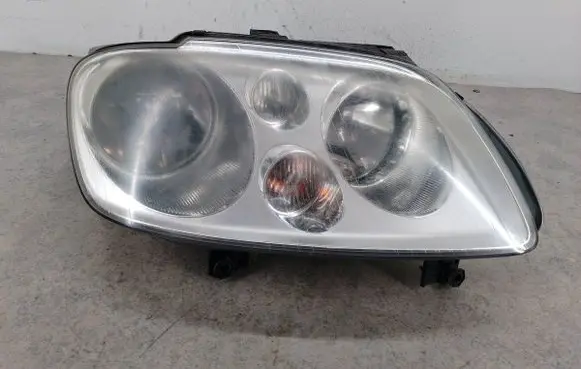 Volkswagen Touran I Headlight/headlamp 