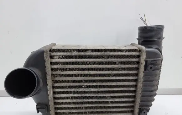Audi A6 S6 C6 4F Intercooler radiator 4F0145805AA 4F0145805