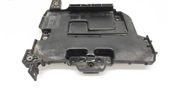 Battery tray