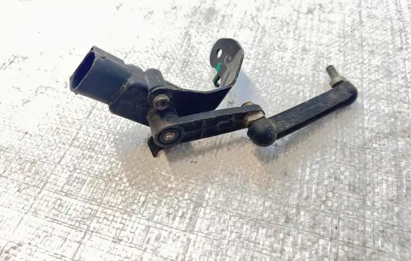 BMW X5 F15 Front height sensor lever 6867646