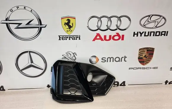 Audi A4 S4 B9 8W Front bumper lower grill 8W0807681AM