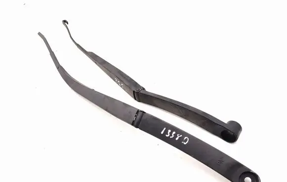 Hyundai Santa Fe Front wiper blade arm