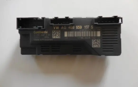Audi A7 S7 4G Tailgate/trunk control unit/module 4G8959107S