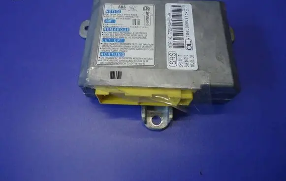 Honda CR-V Airbag control unit/module 77960SWAE231M4
