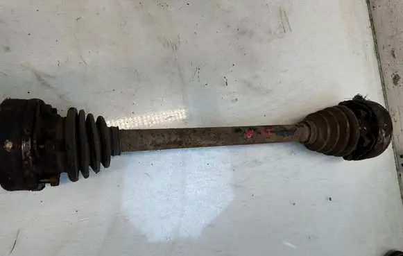 Volkswagen Transporter - Caravelle T3 Rear driveshaft 231123