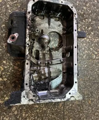 Opel Astra J Oil sump