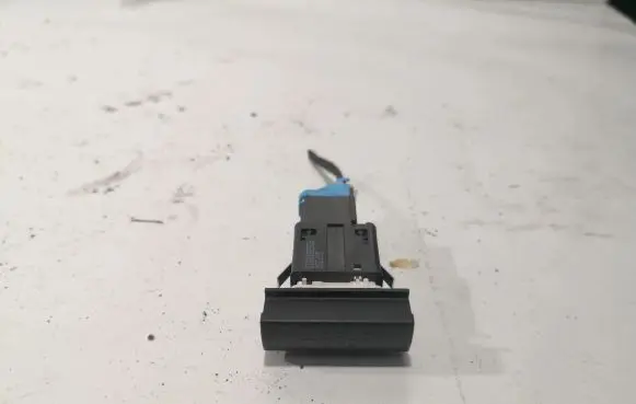 Skoda Octavia Mk2 (1Z) Passenger airbag on/off switch 1Z0919235B