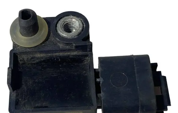 BMW 7 F01 F02 F03 F04 Airbag deployment crash/impact sensor 65779159311 026306