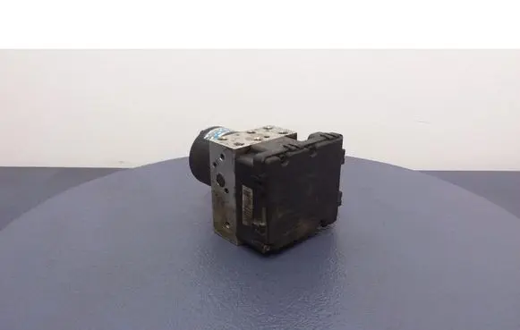 Hyundai Santa Fe ABS Pump 95660-26500