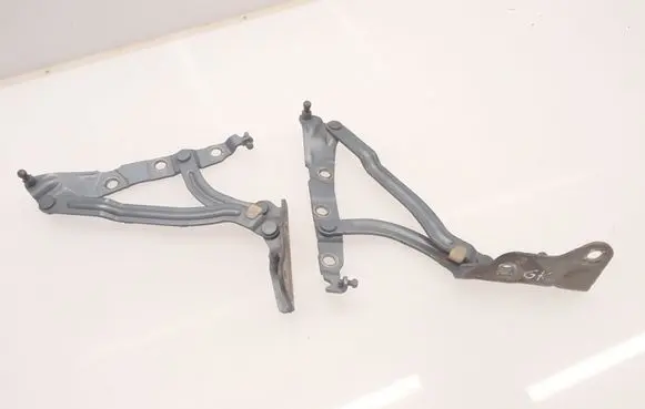 Volvo S40 Tailgate/trunk/boot hinge 30716249 30716248