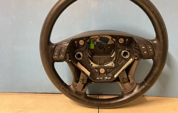 Volvo XC90 Steering wheel 8666891 P5507003 30643067