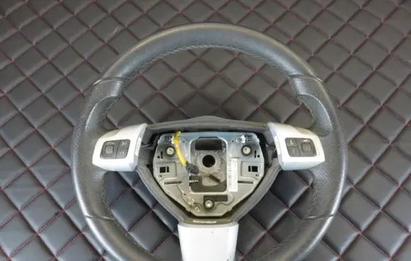 Opel Astra H Steering wheel 13231661