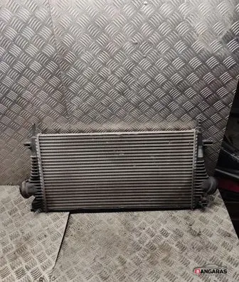 Opel Insignia A Intercooler radiator 13241751