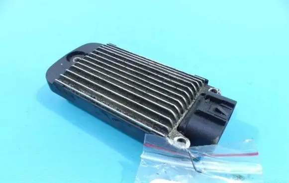 Opel Zafira A Ignition amplifier control unit 12205719 IMPRK1239108